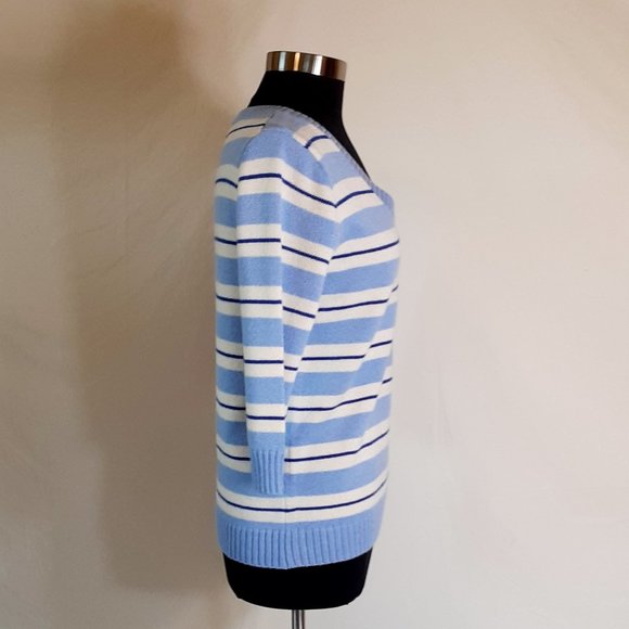 GAP V Neck Sweater NWOT - Picture 5 of 8